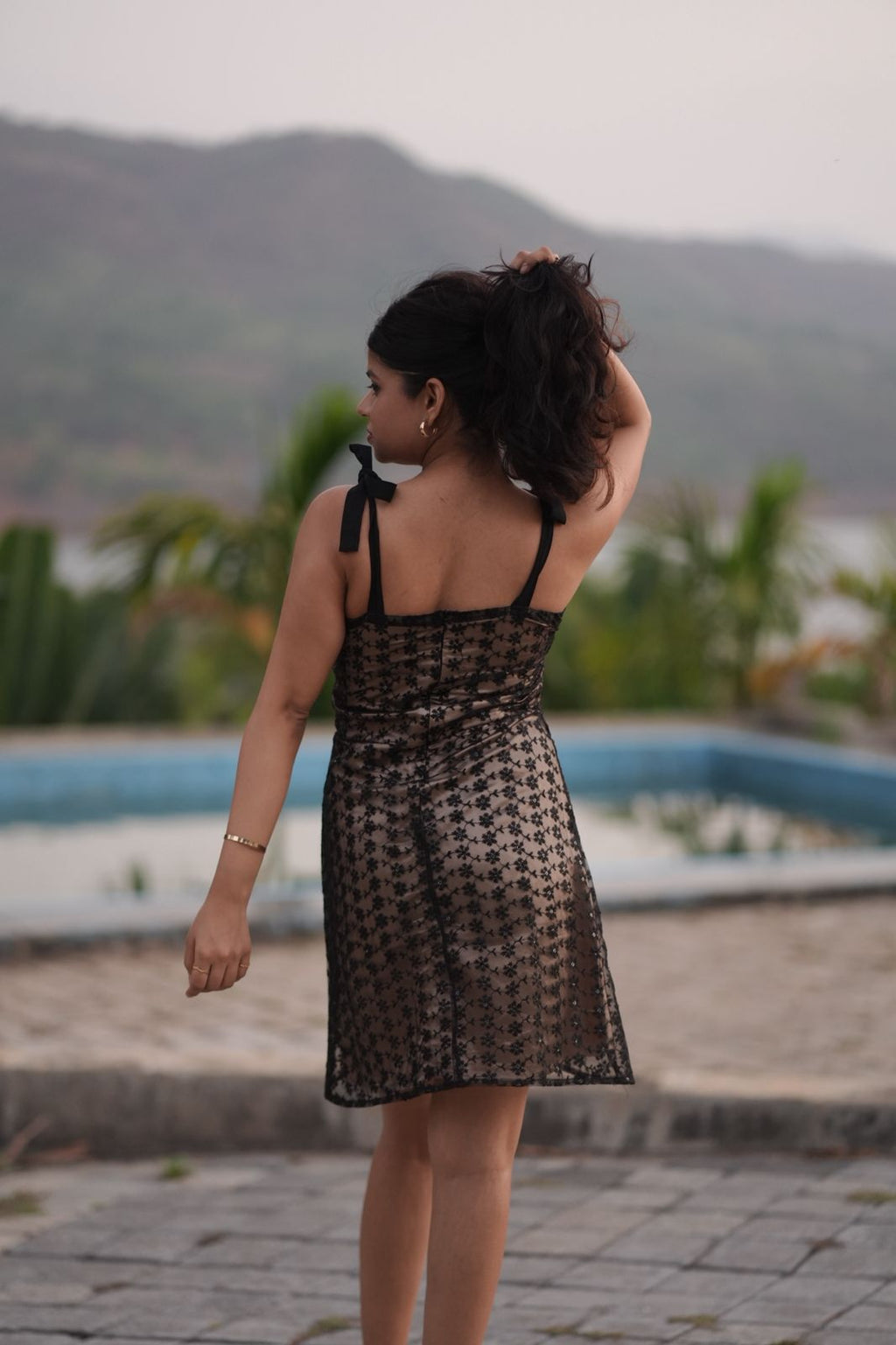 Isana dress